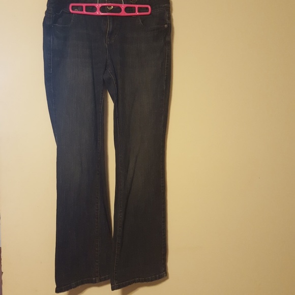 Dark wash Bootcut Jeans - Picture 2 of 4